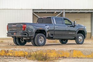 Chevrolet Silverado 3500 HD Suspension Lift Kit - Rough Country - 3 Inch Lift Kit | UCAs | V2 - '20-'24